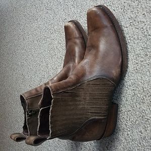 Corral square toe leather Western biker ankle zip boot sz11